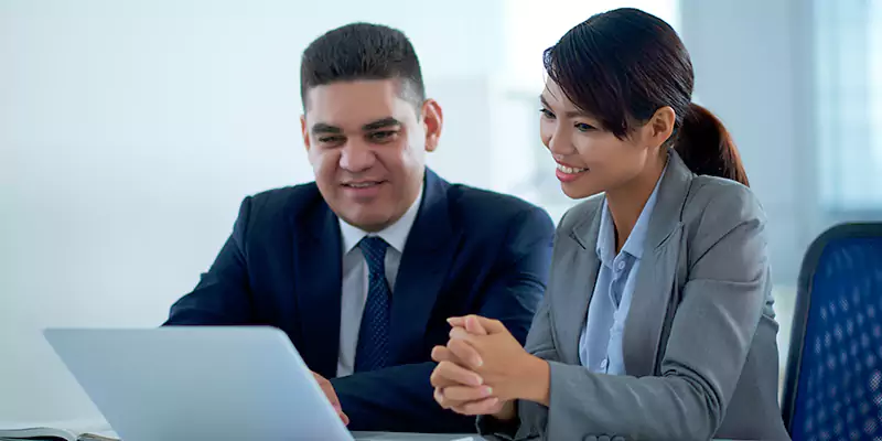 Why Partner with the Best TN Visa Consultants for Canadian Applicants for France?